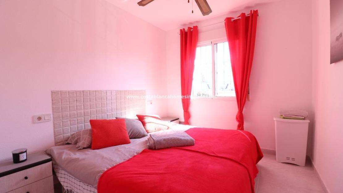 Resale - Bungalow - Orihuela Costa - Playa Flamenca Norte