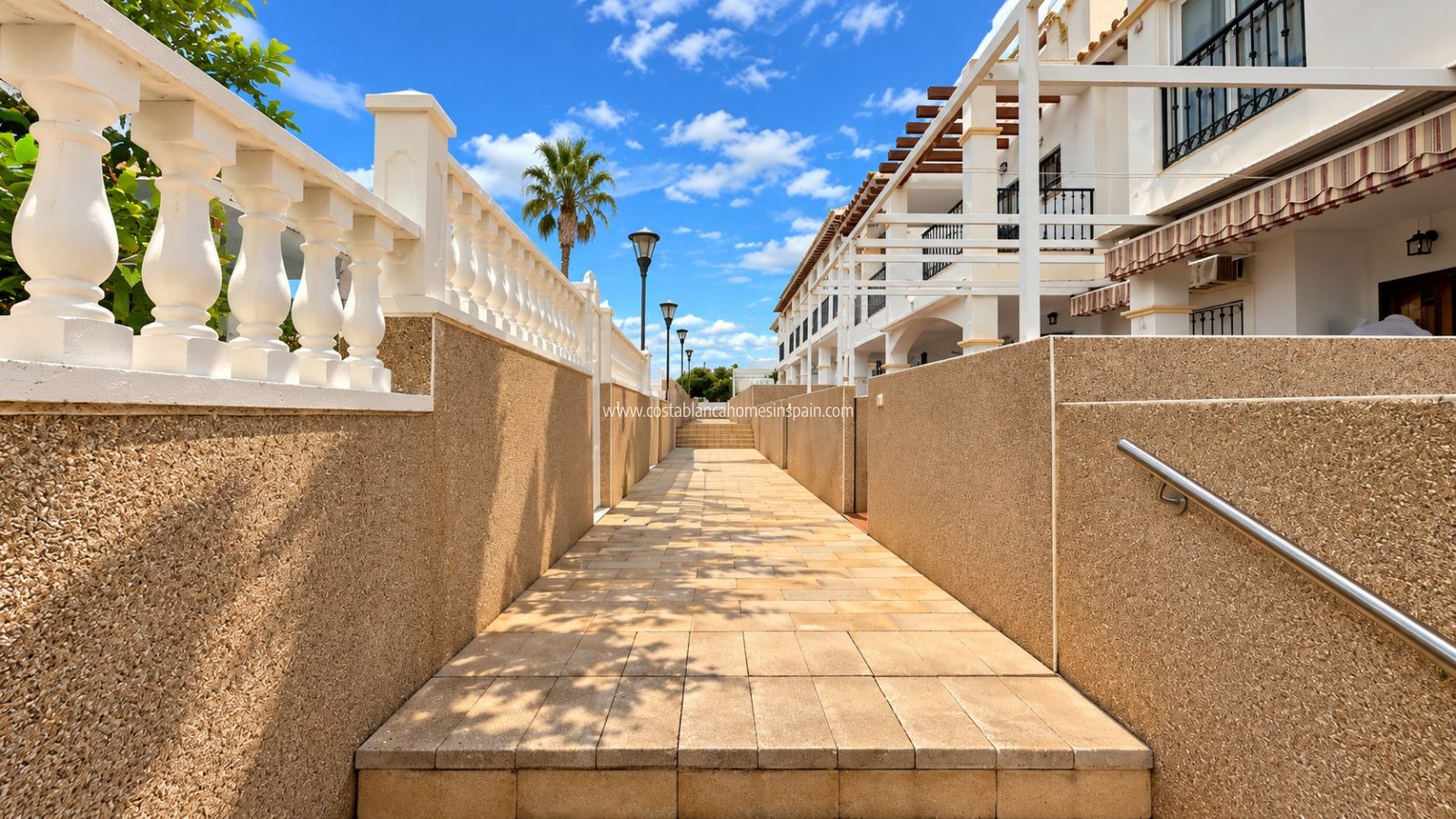Resale - Bungalow - Punta Prima - La Ciñuelica