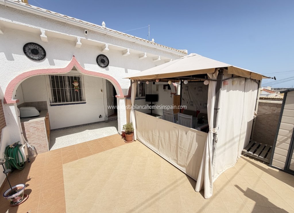 Resale - Bungalow - San Miguel de Salinas