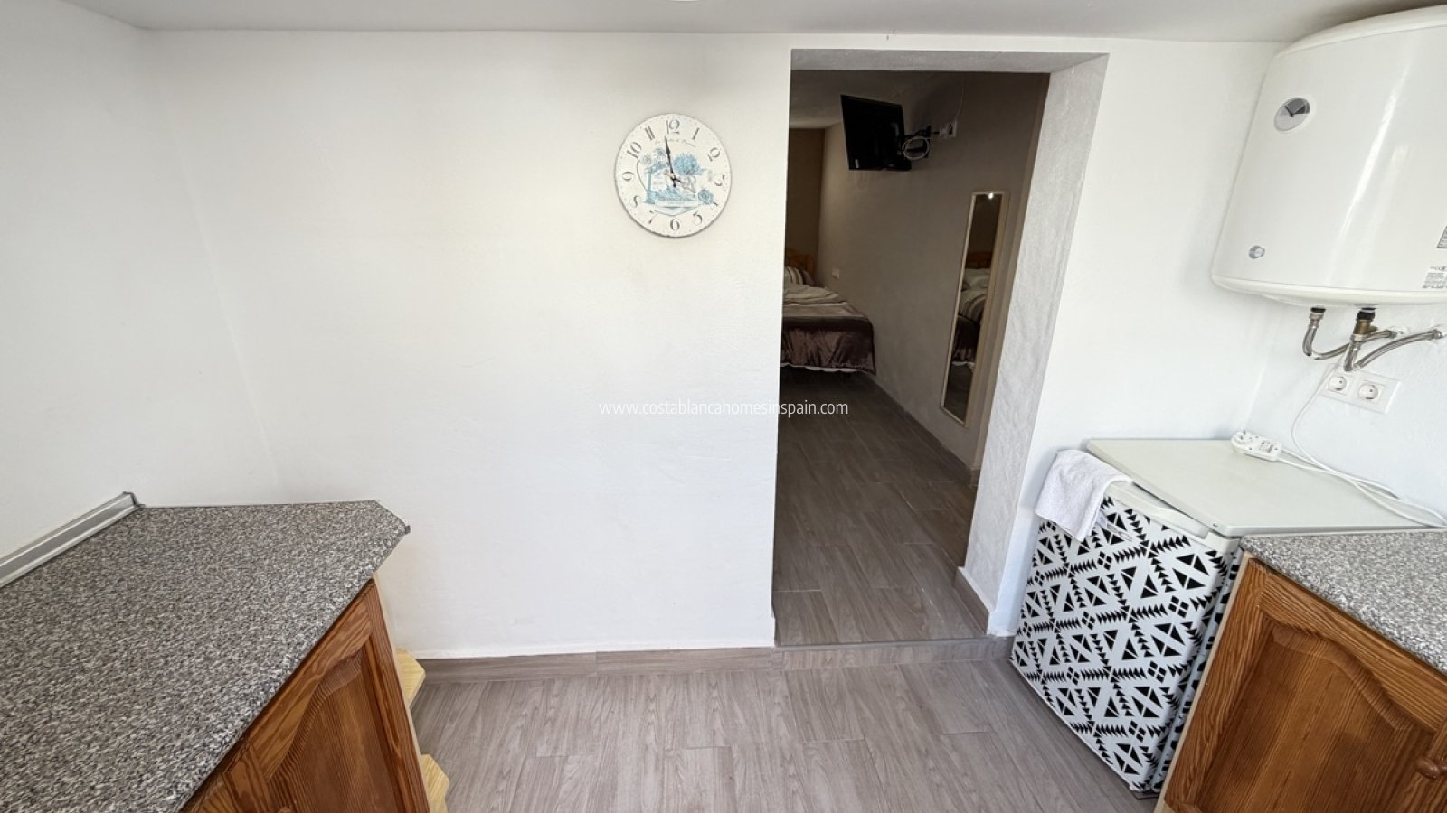 Resale - Bungalow - San Miguel de Salinas