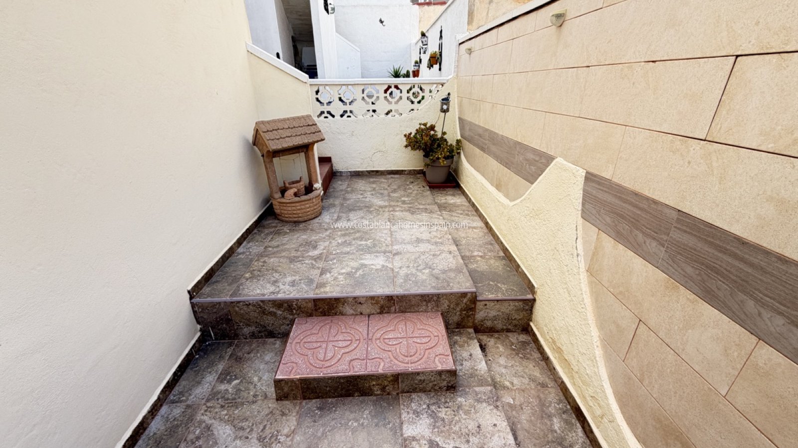 Resale - Bungalow - San Miguel de Salinas