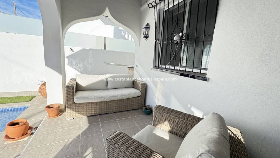 Resale - Bungalow - San Miguel de Salinas