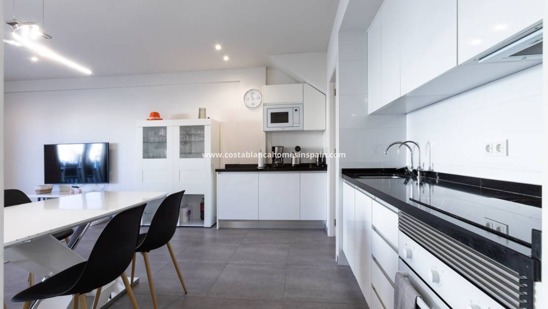 Resale - Bungalow - Torrevieja - Aguas Nuevas