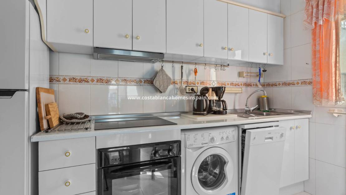 Resale - Bungalow - Torrevieja - El chaparral