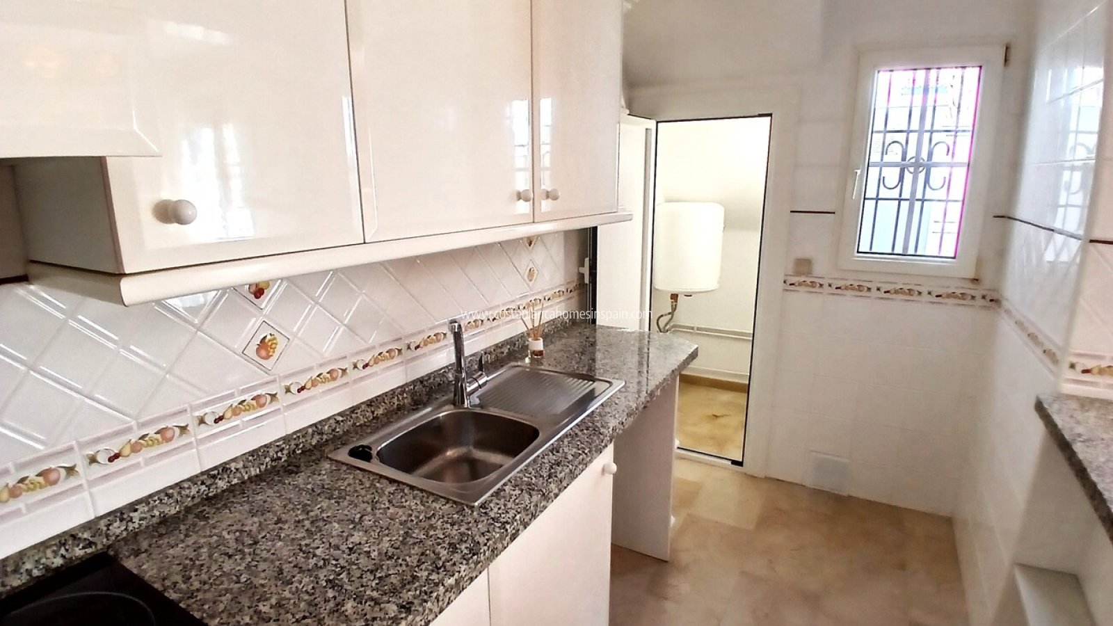Resale - Bungalow - Villamartin - La Rioja V