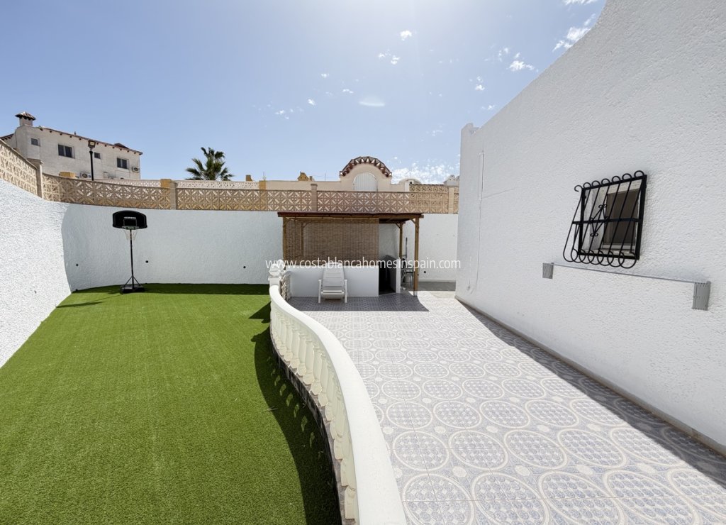 Resale - Bungalow - Villamartin