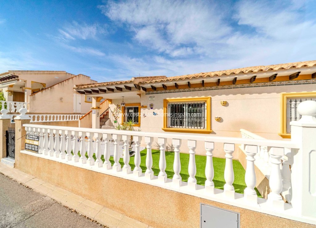 Resale - Bungalow - Villamartin