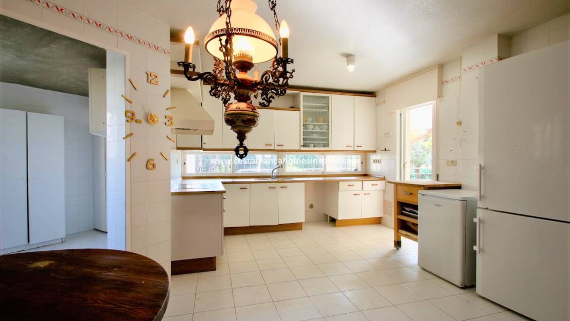 Resale -  - Campoamor