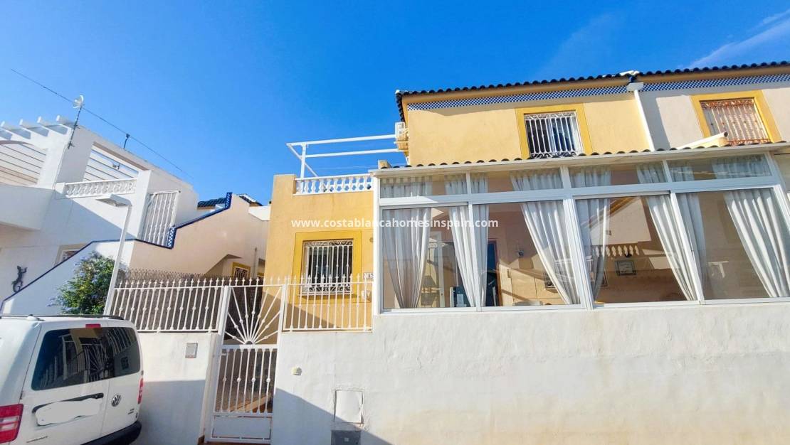 Resale - Chalet - Torrevieja - Los Balcones - Los Altos del Edén