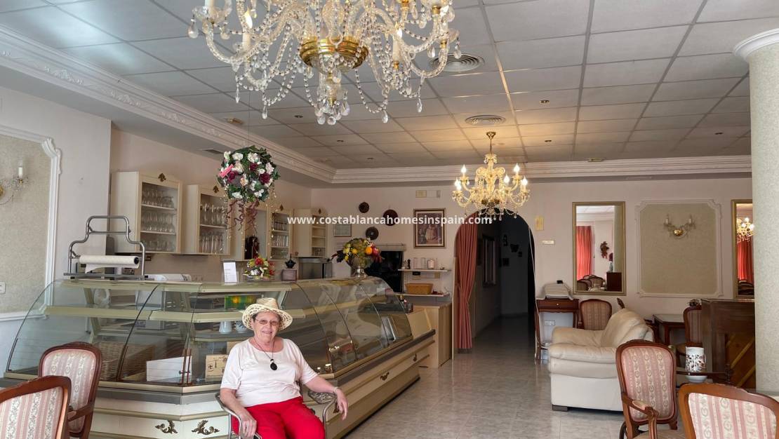 Resale - Commercial - Guardamar del Segura - Guardamar Playa