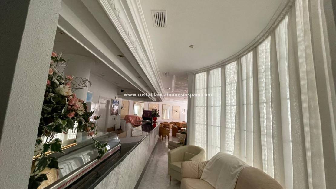 Resale - Commercial - Guardamar del Segura - Guardamar Playa