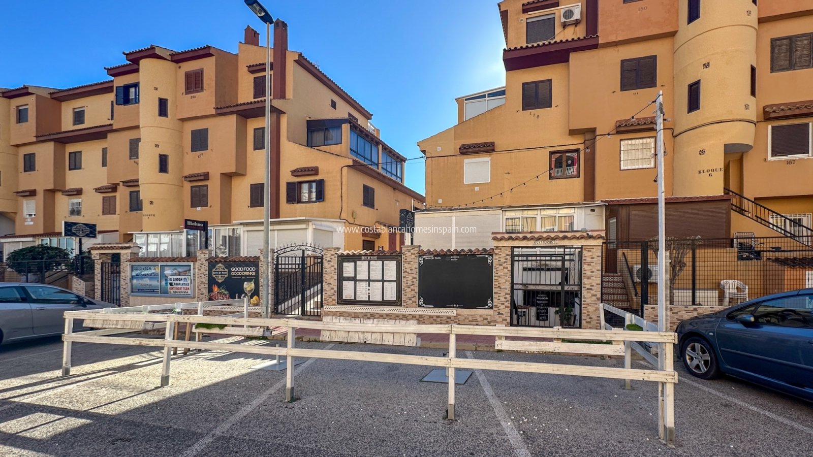 Resale - Commercial - Torrevieja - Nueva Torrevieja - Aguas Nuevas