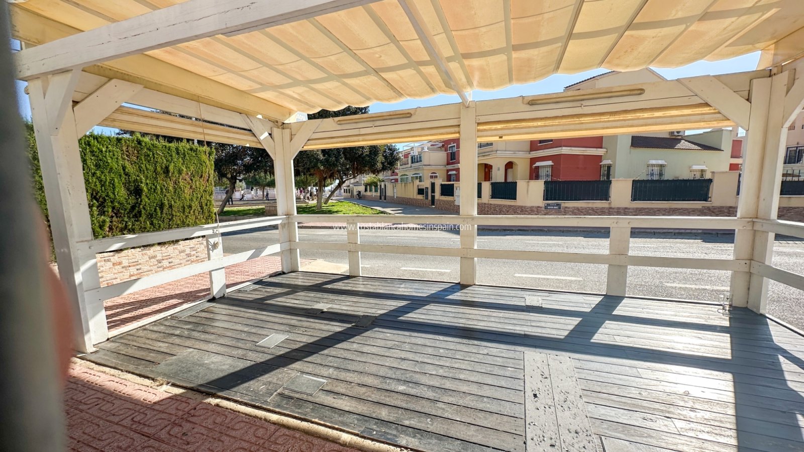Resale - Commercial - Torrevieja - Nueva Torrevieja - Aguas Nuevas