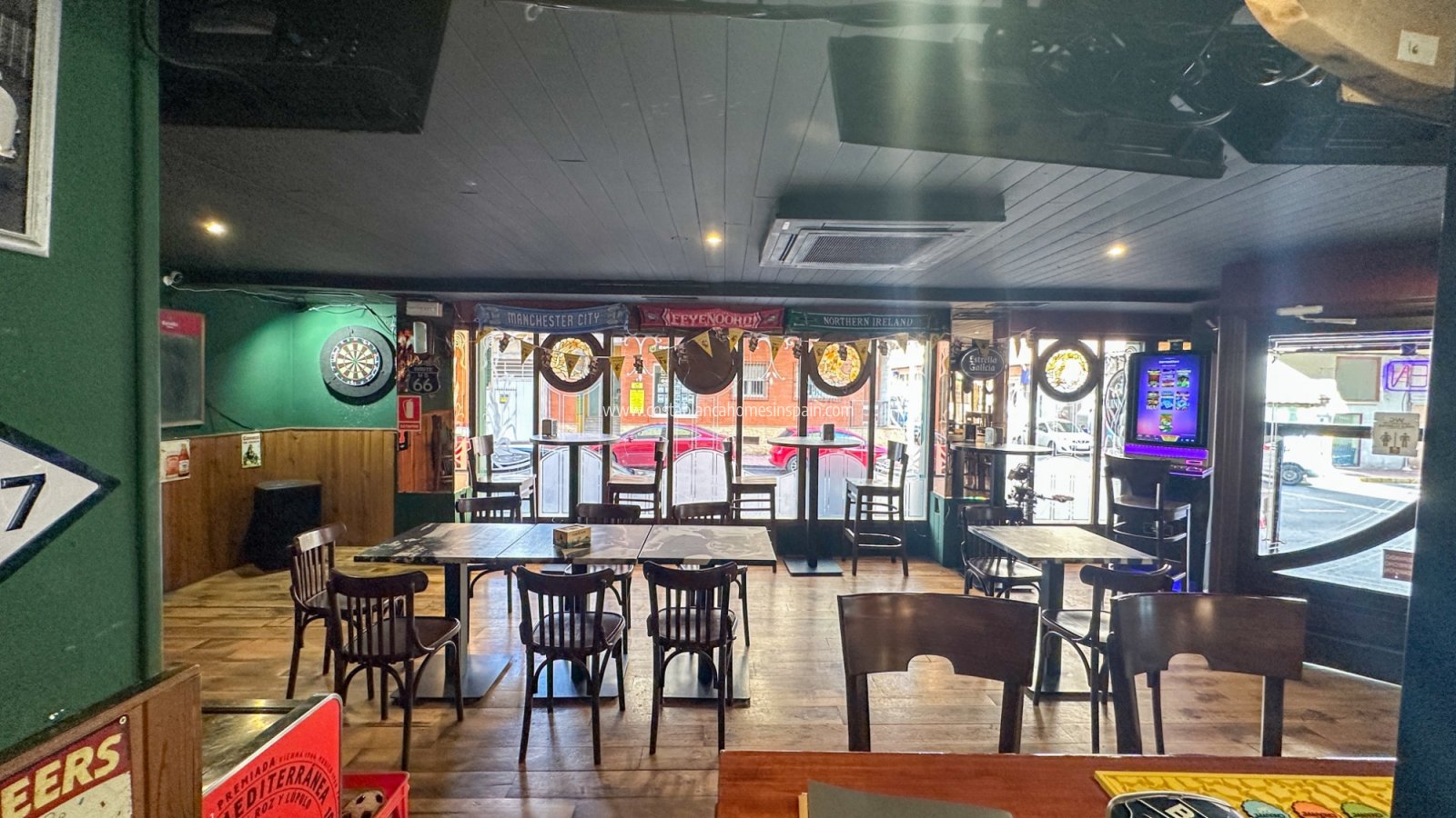 Resale - Commercial - Torrevieja - Playa del Cura
