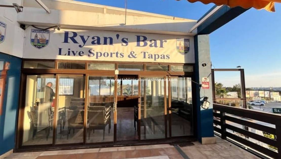 Resale - Commercial - Villamartin