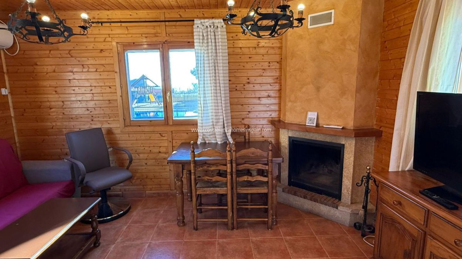 Resale - Detached Villa - Aledo