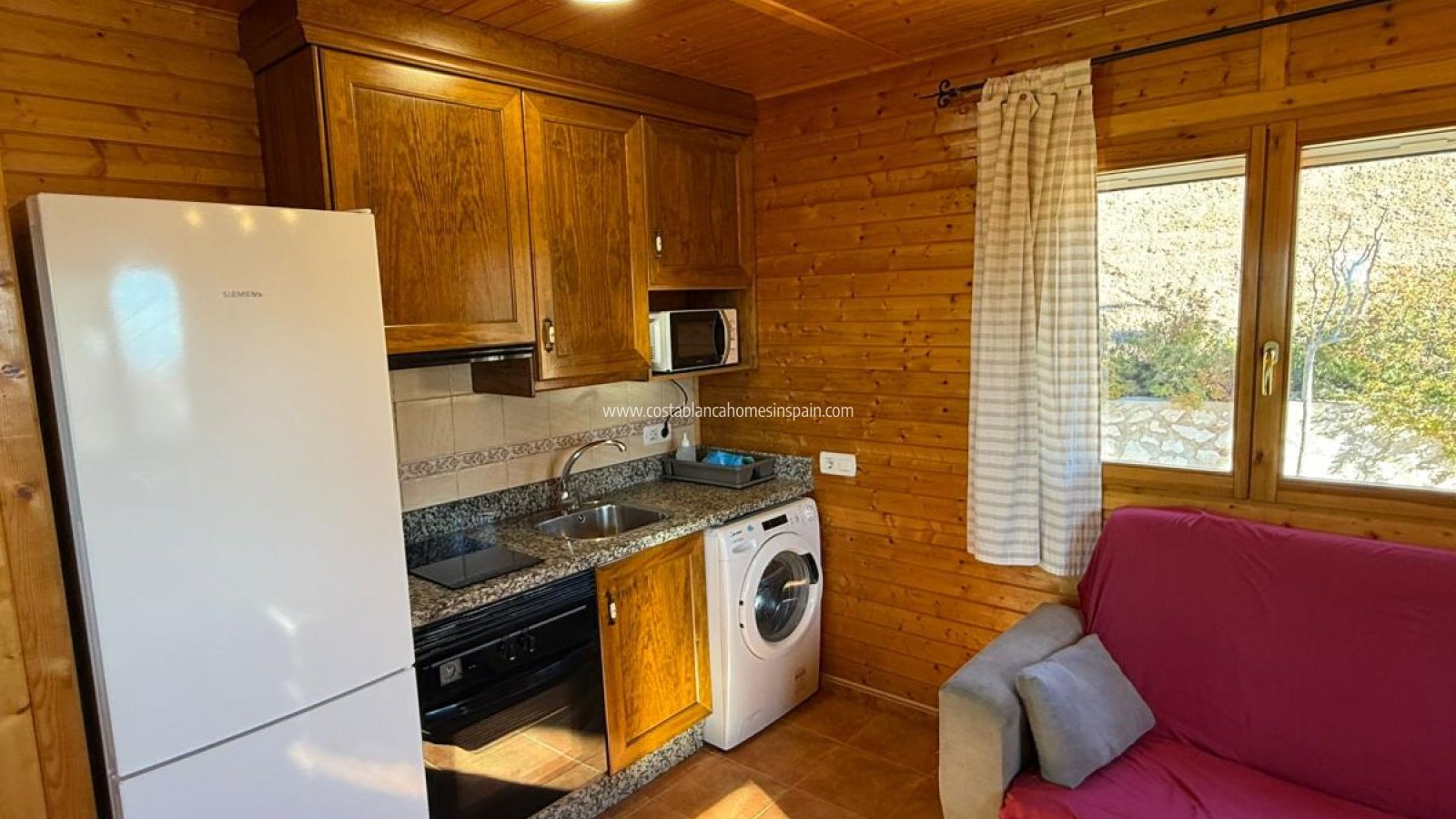 Resale - Detached Villa - Aledo