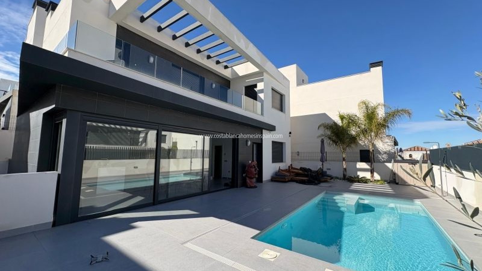 Resale - Detached Villa - Algorfa