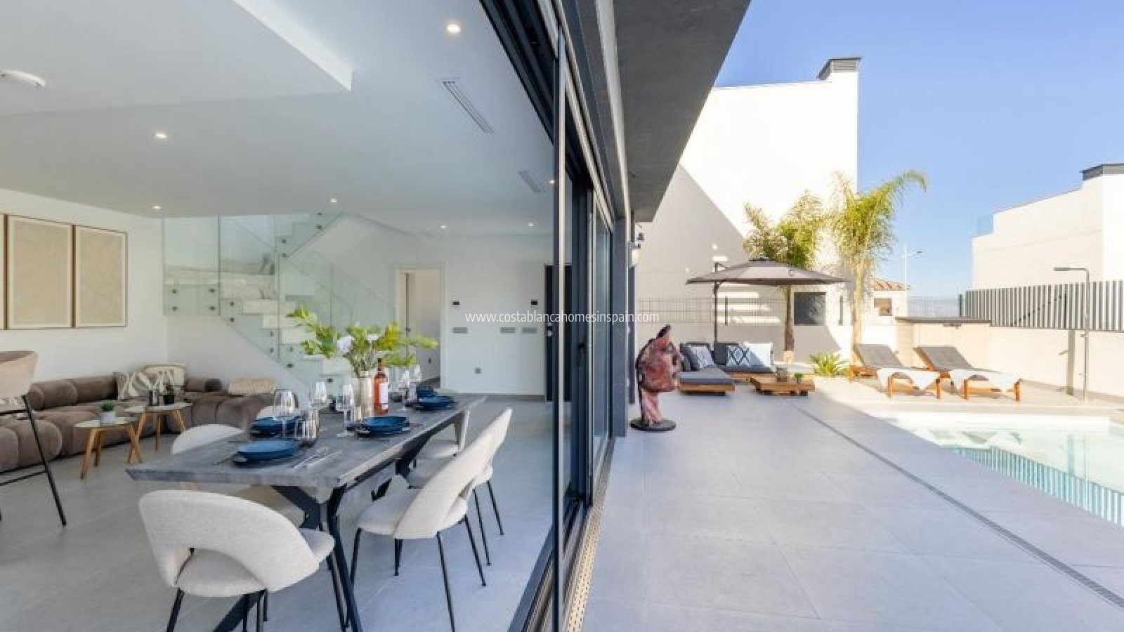 Resale - Detached Villa - Algorfa