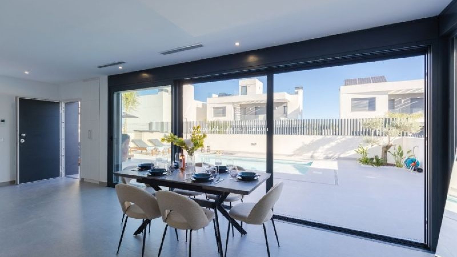 Resale - Detached Villa - Algorfa