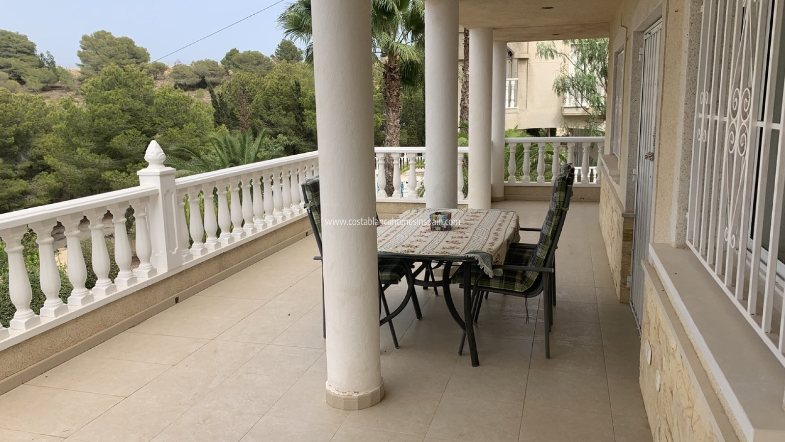 Resale - Detached Villa - Algorfa