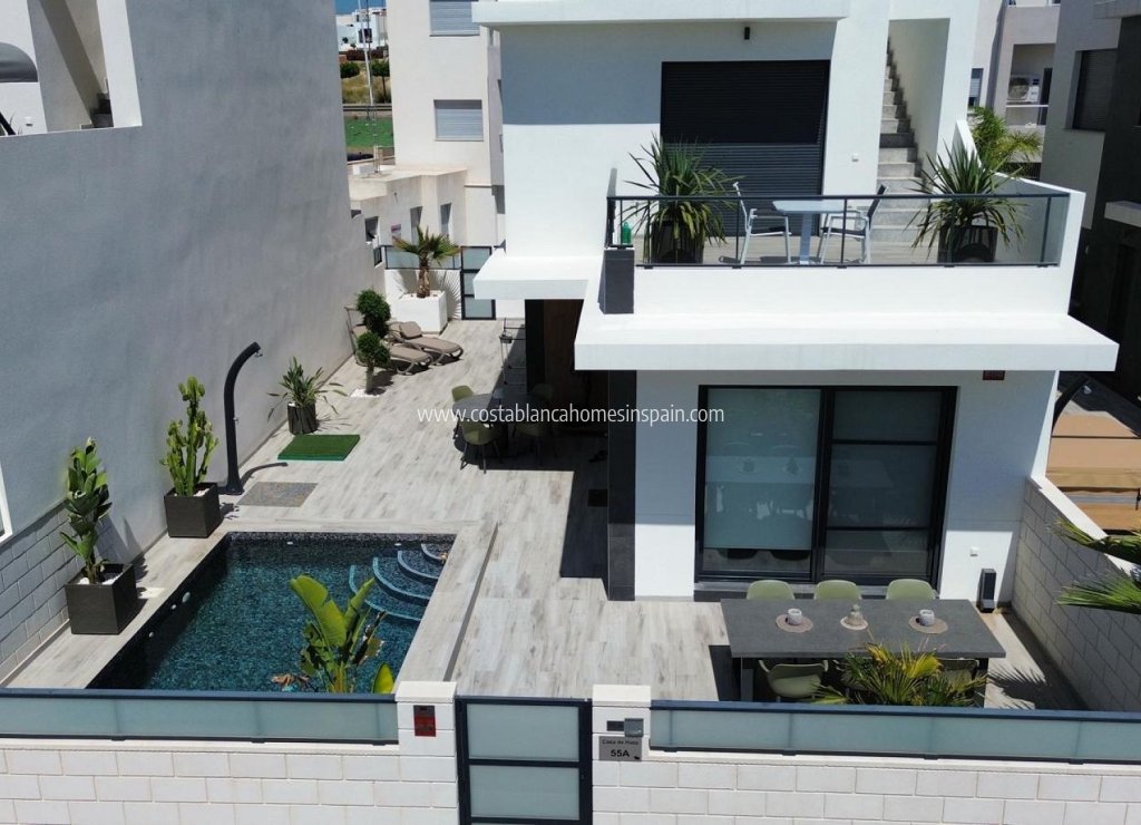 Resale - Detached Villa - Benijófar