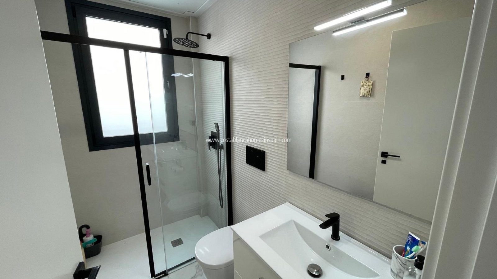 Resale - Detached Villa - Benijófar