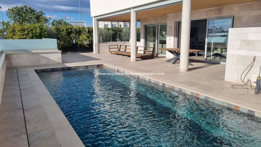 Resale - Detached Villa - Benijófar