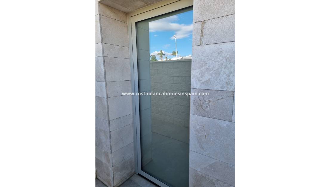 Resale - Detached Villa - Benijófar