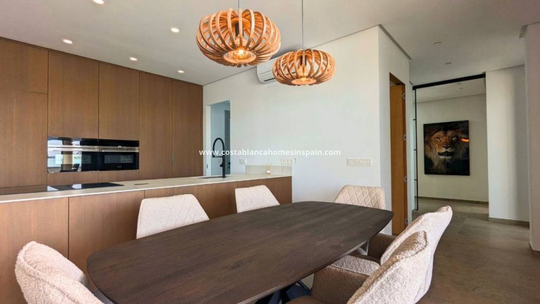 Resale - Detached Villa - Benijófar