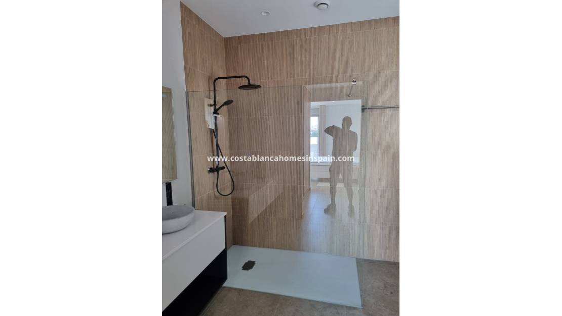 Resale - Detached Villa - Benijófar