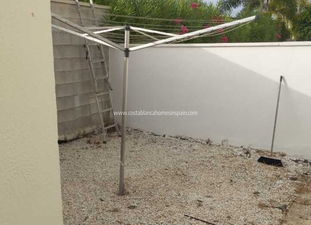 Resale - Detached Villa - Cabo Roig