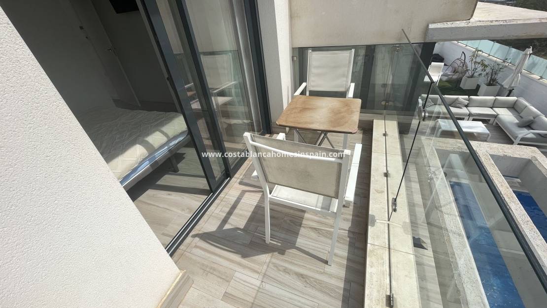 Resale - Detached Villa - Cabo Roig