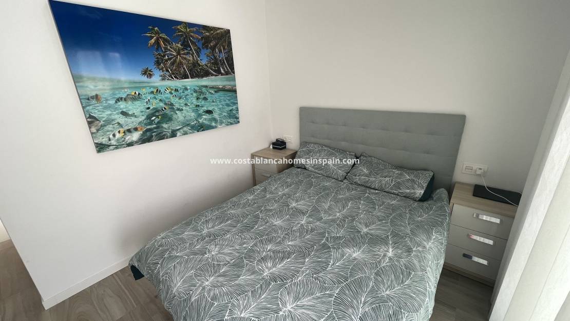 Resale - Detached Villa - Cabo Roig