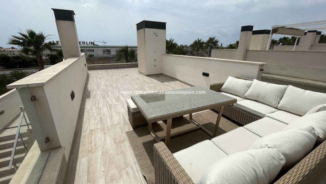 Resale - Detached Villa - Cabo Roig