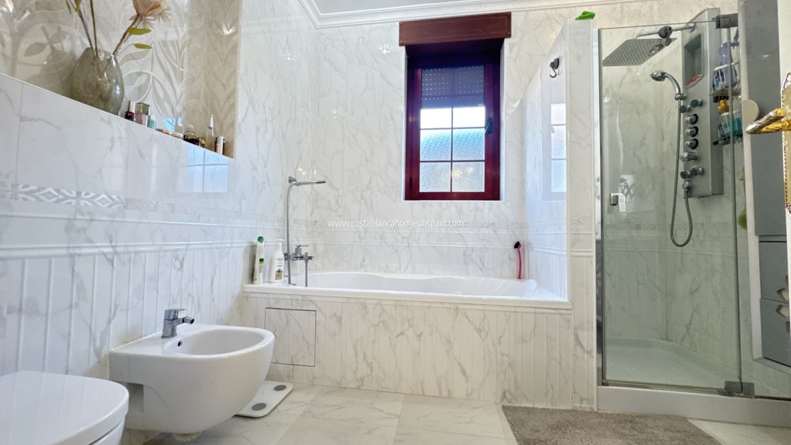 Resale - Detached Villa - Cabo Roig