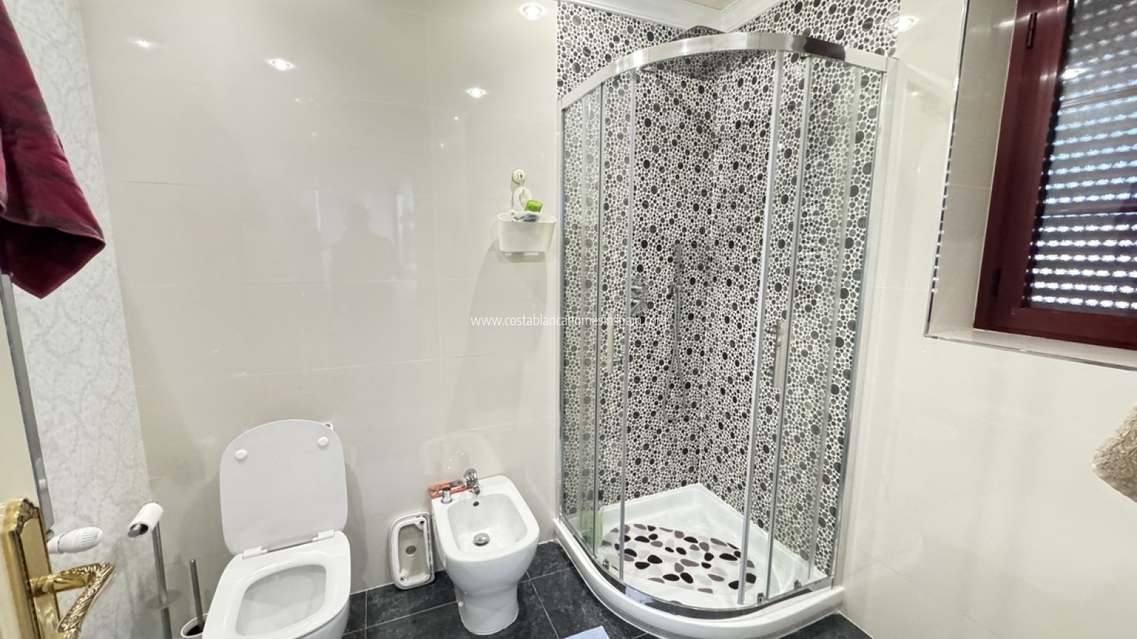 Resale - Detached Villa - Cabo Roig