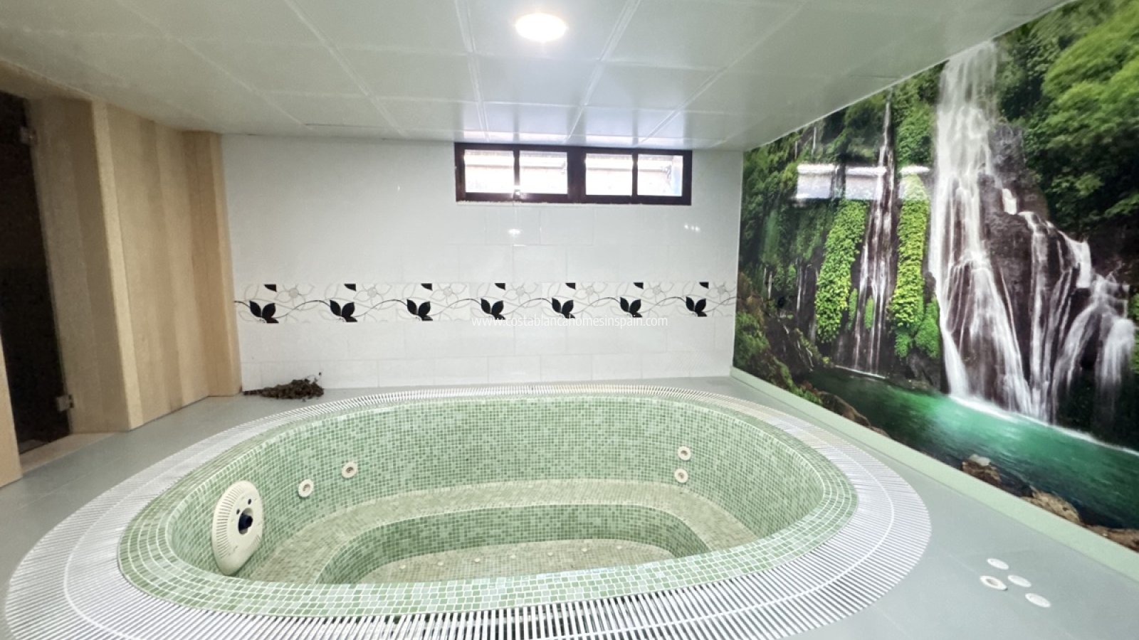 Resale - Detached Villa - Cabo Roig