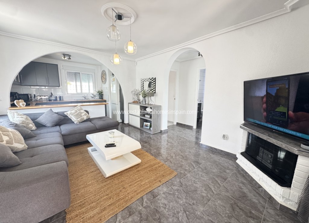 Resale - Detached Villa - Eagles Nest
