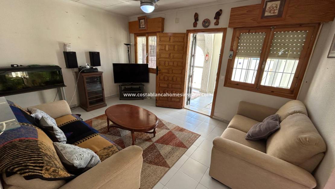 Resale - Detached Villa - El Chaparral - El chaparral