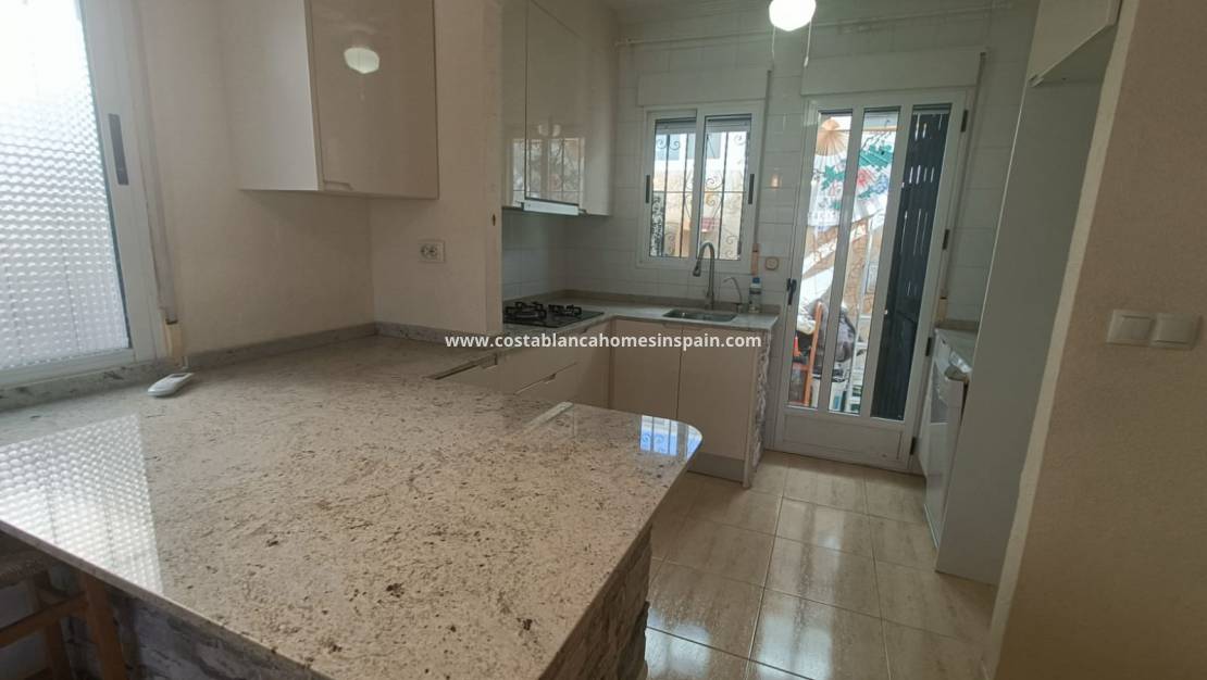 Resale - Detached Villa - La Florida