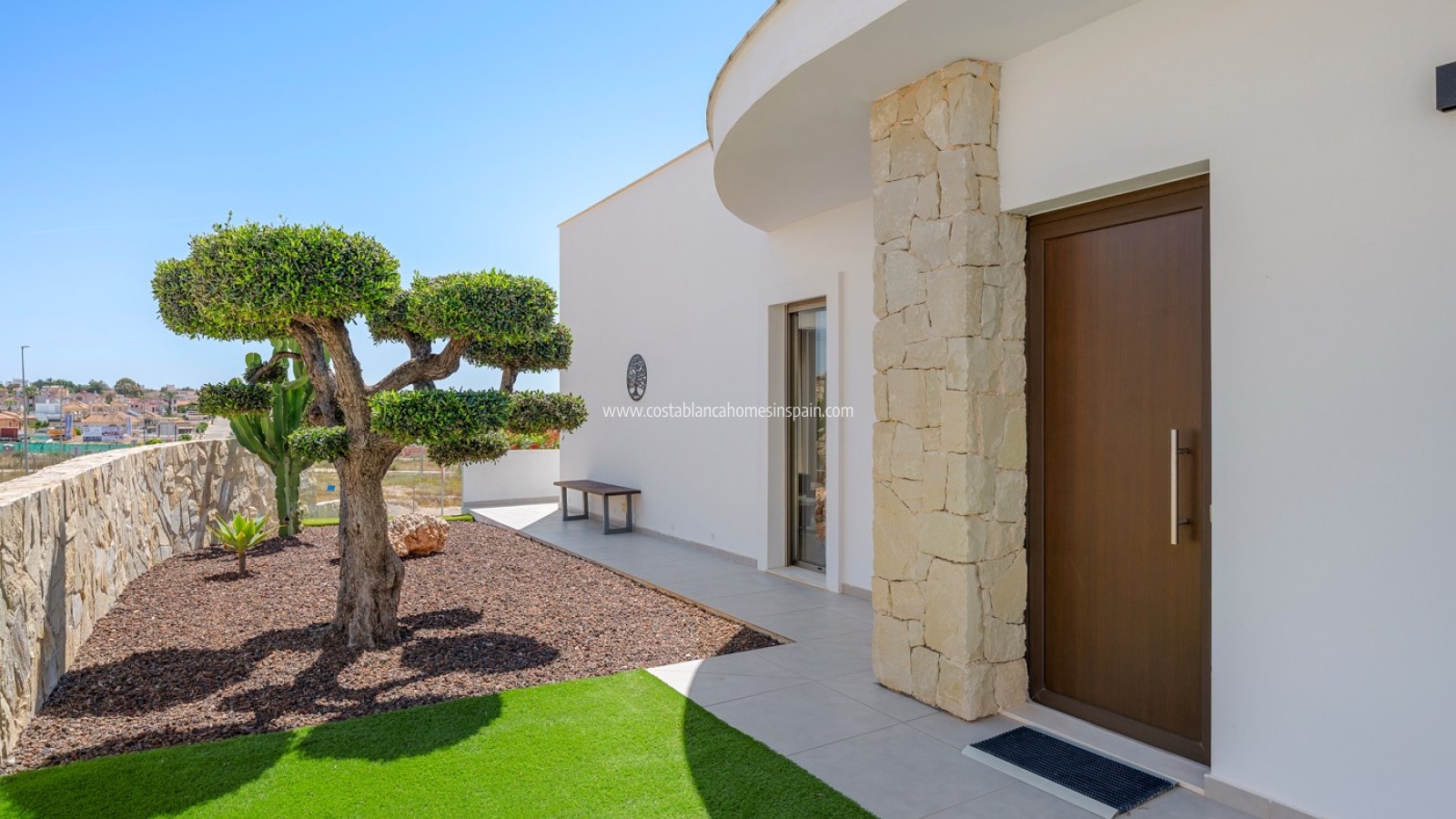 Resale - Detached Villa - La Marina