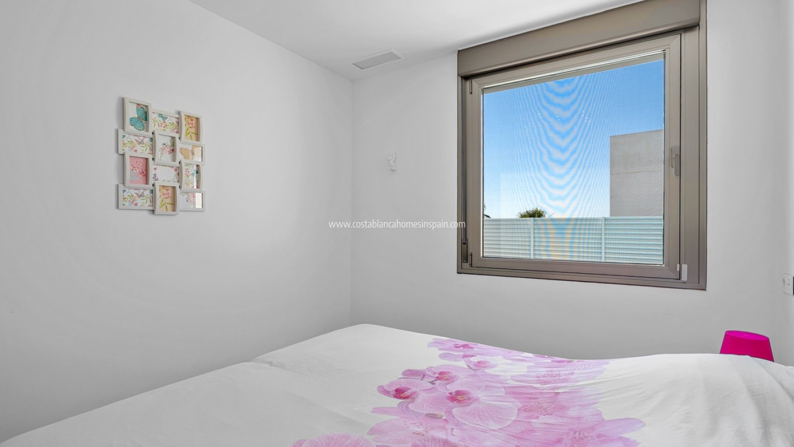 Resale - Detached Villa - La Marina