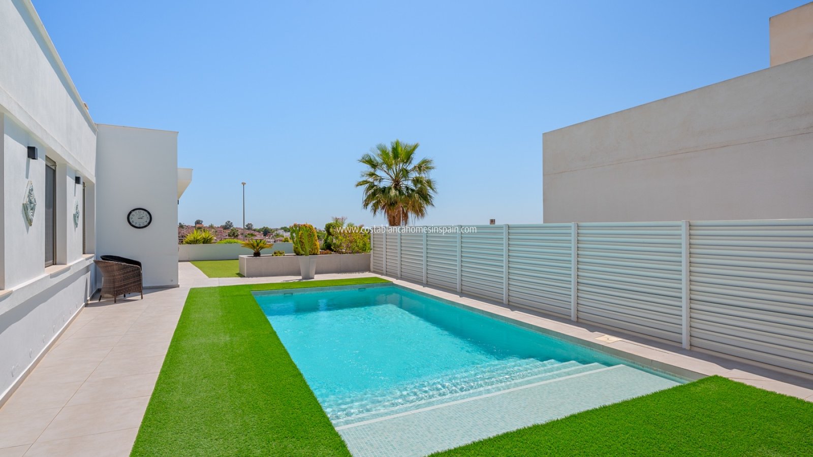 Resale - Detached Villa - La Marina