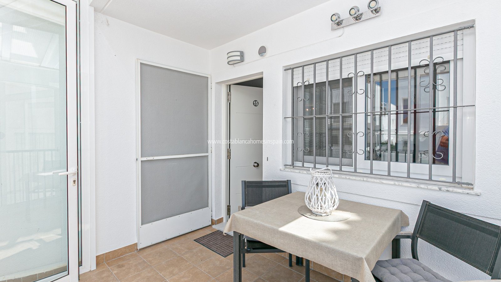 Resale - Detached Villa - La Marina
