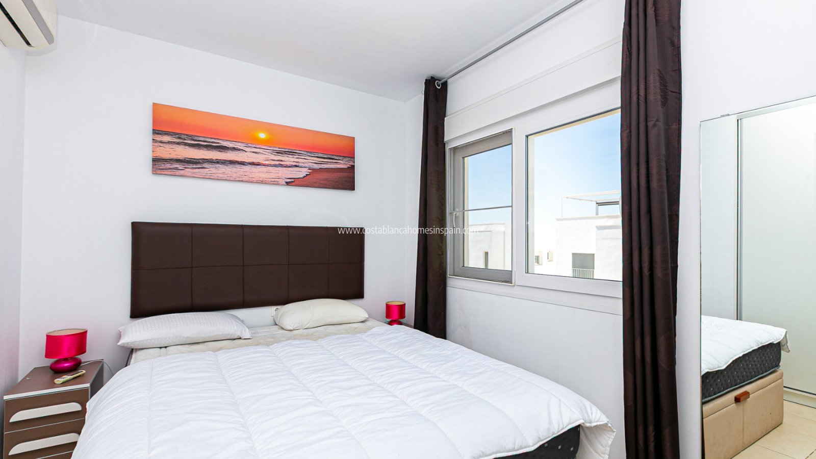 Resale - Detached Villa - La Marina