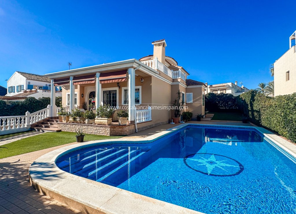Resale - Detached Villa - La Mata - LA MATA