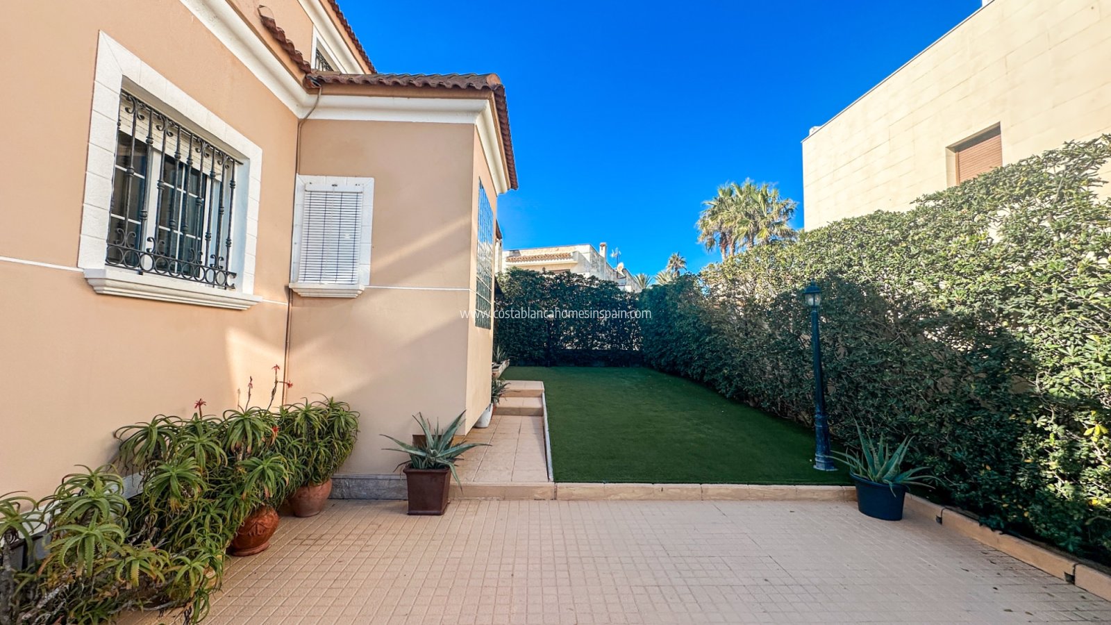 Resale - Detached Villa - La Mata - LA MATA