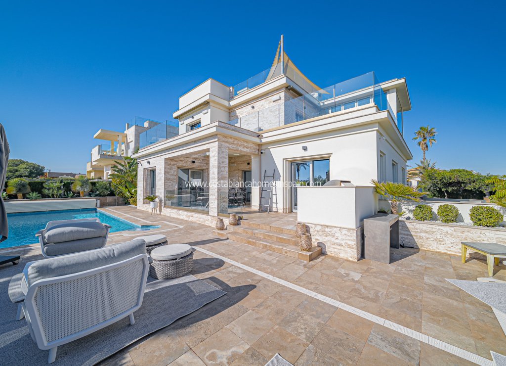 Resale - Detached Villa - La Zenia - Beachside
