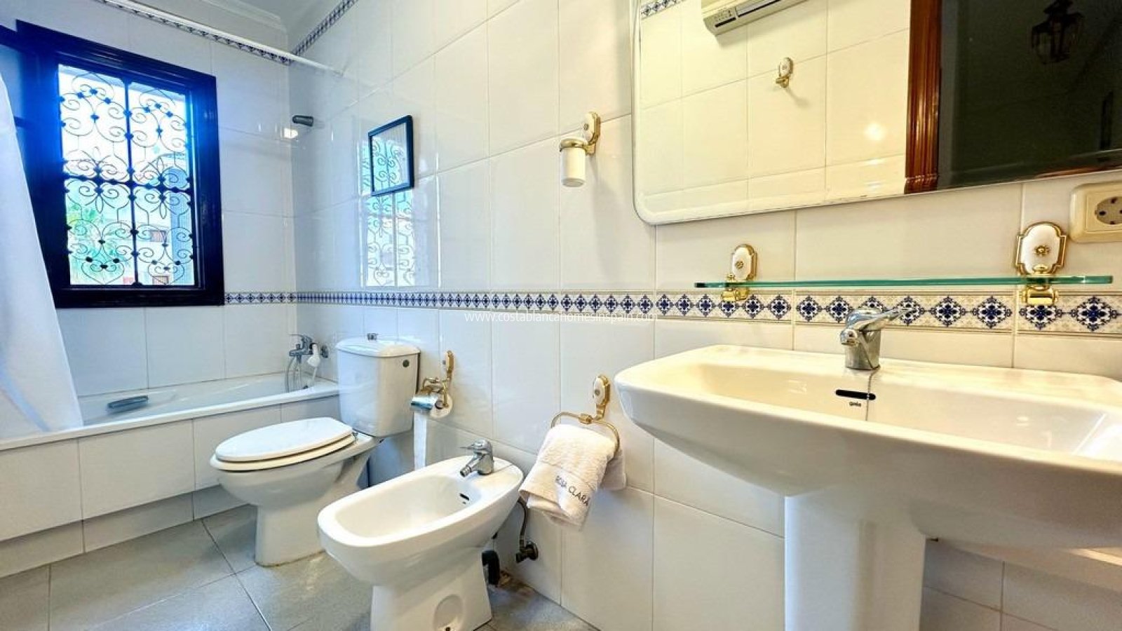 Resale - Detached Villa - La Zenia